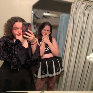 Meet your Posher, Abbi